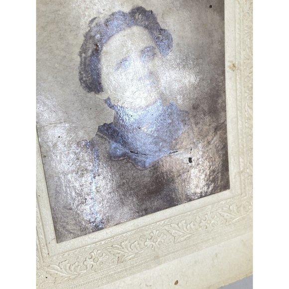 c1870 Cabinet Card Photo Young Woman Light Eyes Velvet High Neck Massie Read - Picture 4 of 8